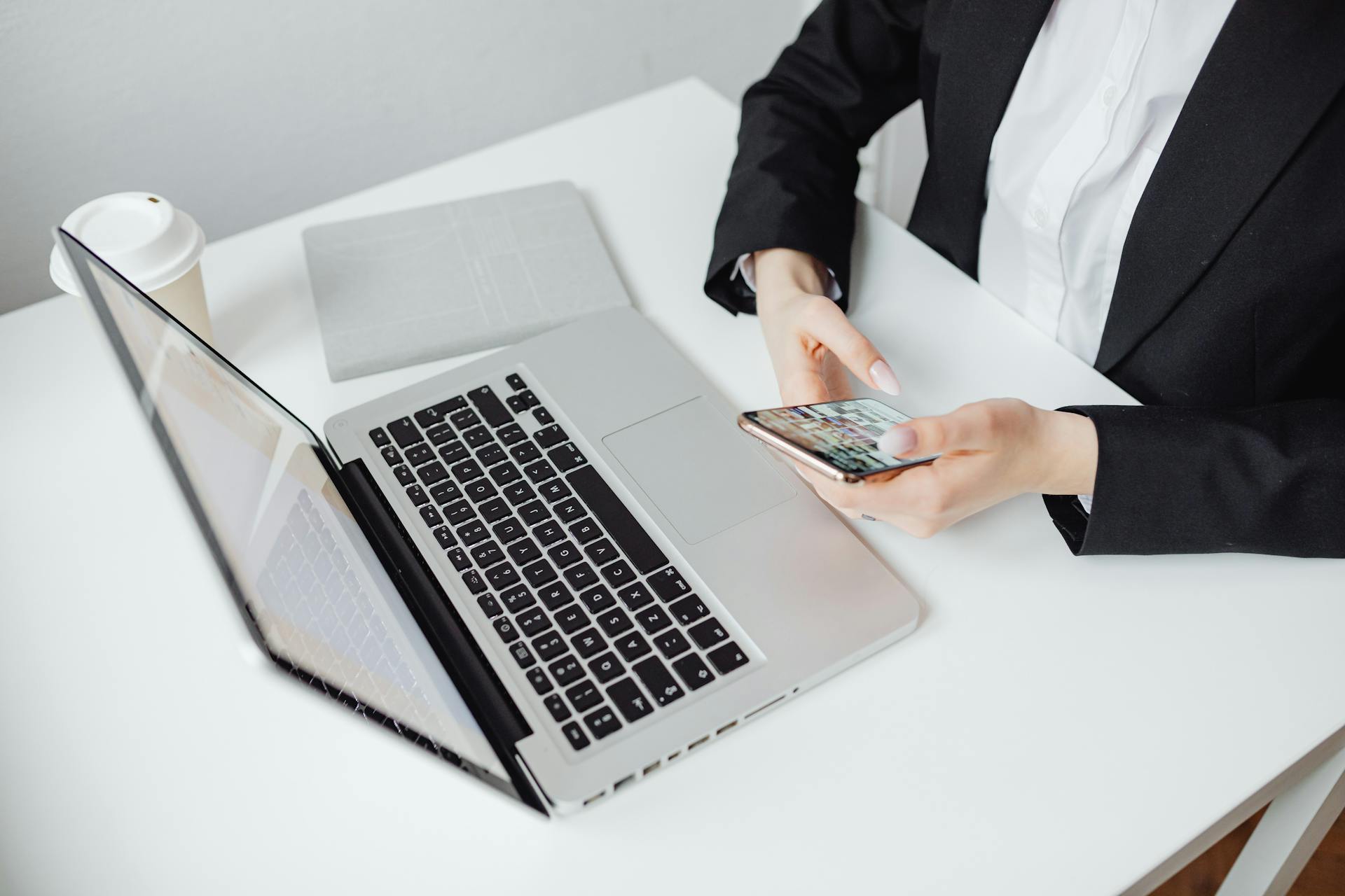 outsourcing-support-for-saas