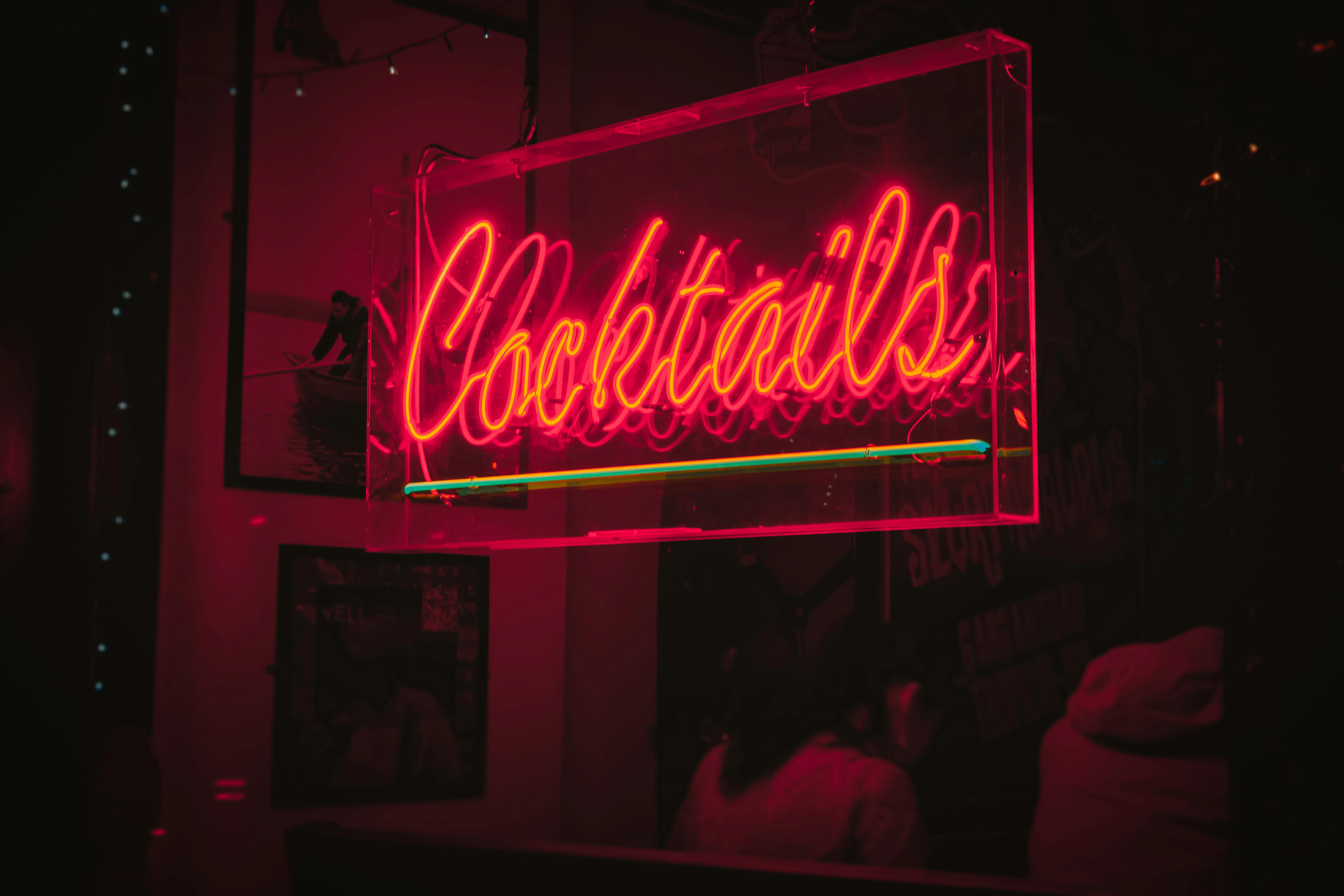 cocktails-neon-signage