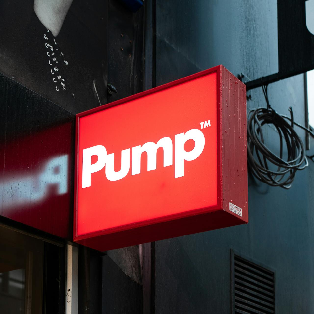 pump-signage
